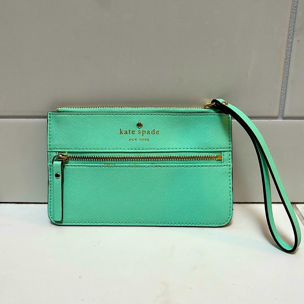 Kate spade wristlet